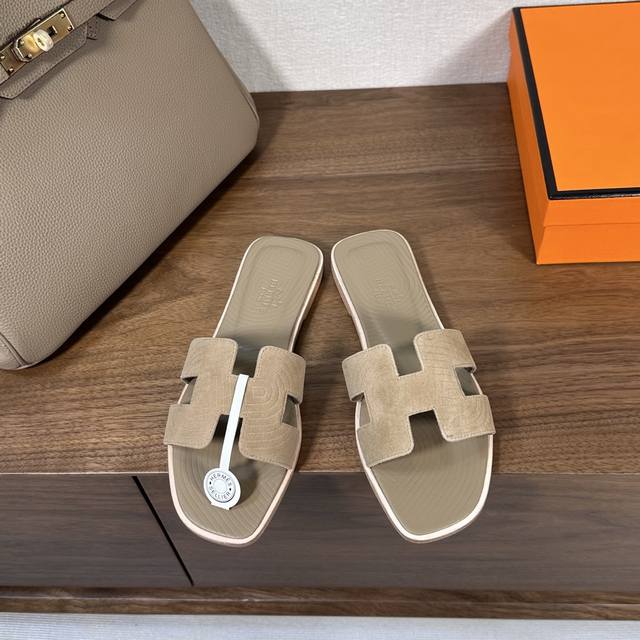 factory price Pp, hot stamping process Hermes Hermes H slippers Oran sandal seri