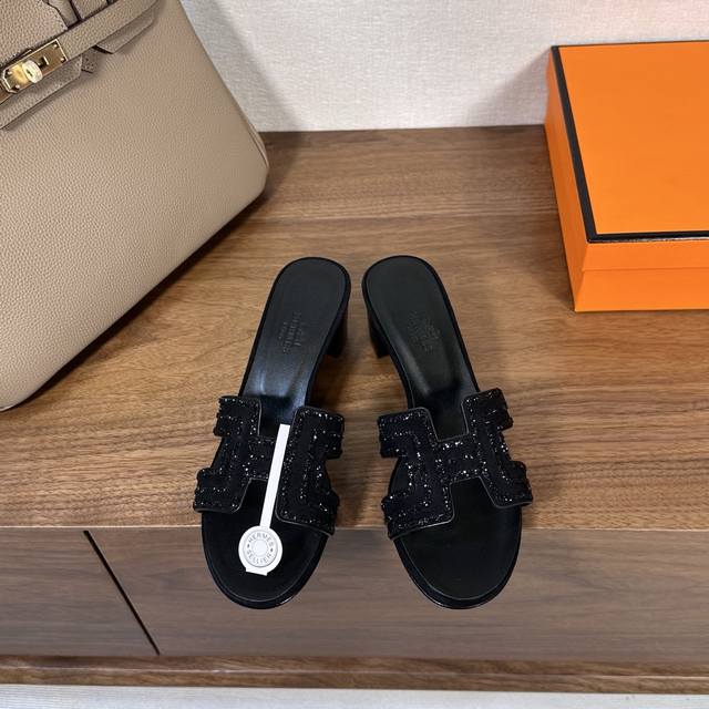Factory Price Pp Diamond Surface Hermes Hermes H Slippers Oran Sandals Series Fa