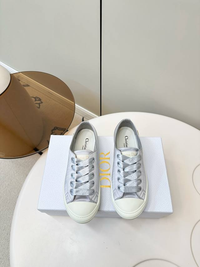 Dior | Dior 2025Ss new fashion sneakers, German training shoes, sneaker counters