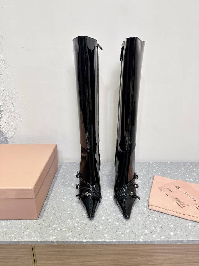 Miumiu Miu Miu 25Ss Fall/Winter new stiletto-heeled pointed-toe side-zipper boot