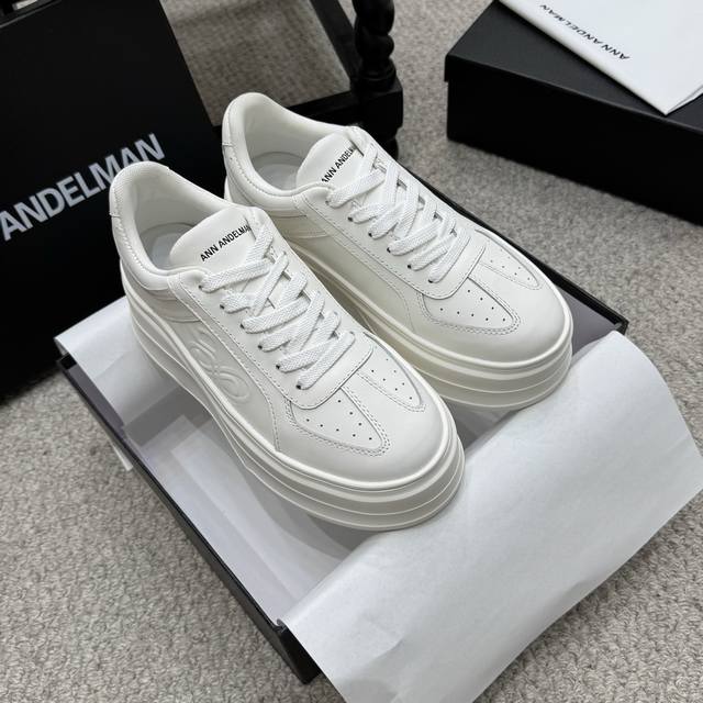 Ann Andelman 2025 new white sneakers, the same style worn by Zhao Lusi, Yang Zi,