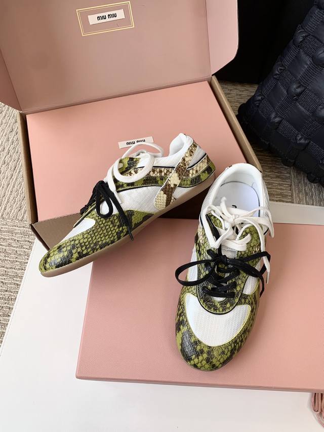 Miumi*2025 snake print lace-up Dexter casual shoes. High-quality, high-volume mo