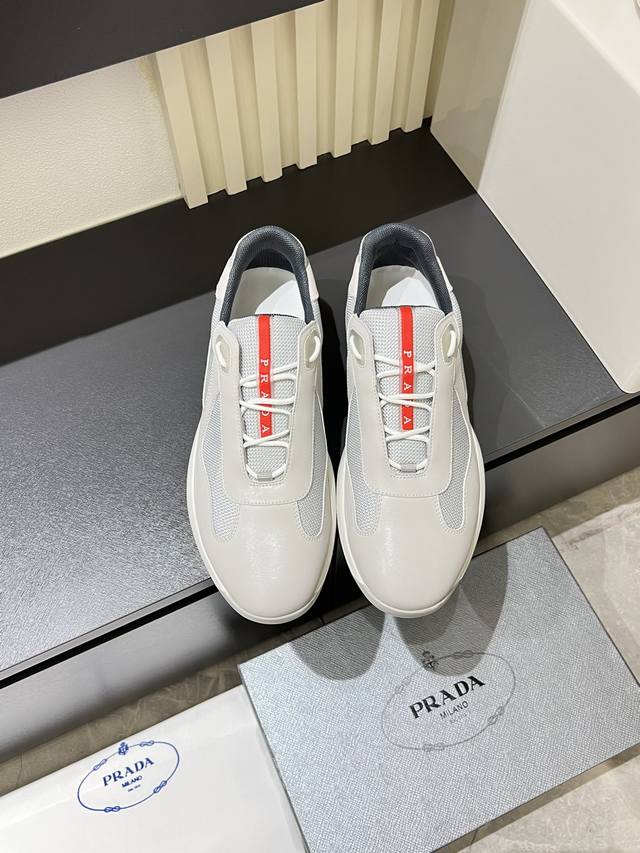 s new casual sneakers are made of high-quality Tw custom double-layer breathable