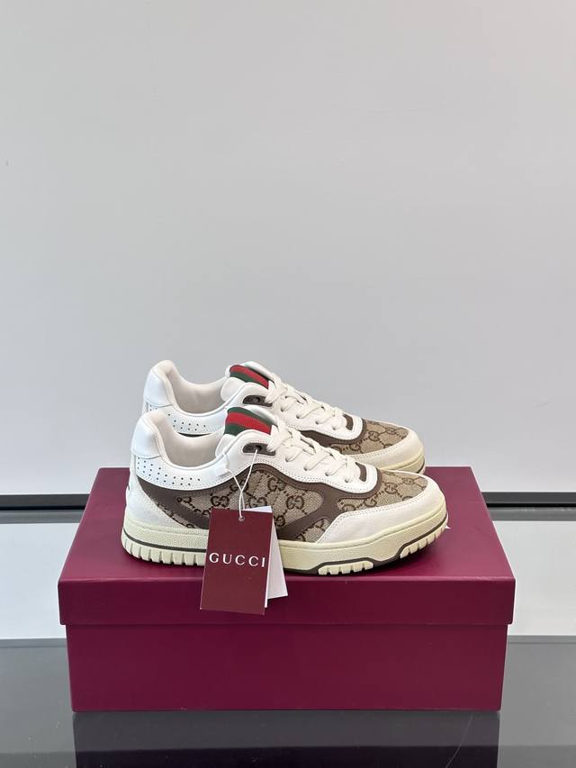 the modern silhouette design. This shoe is crafted from iconic classic Gg canvas