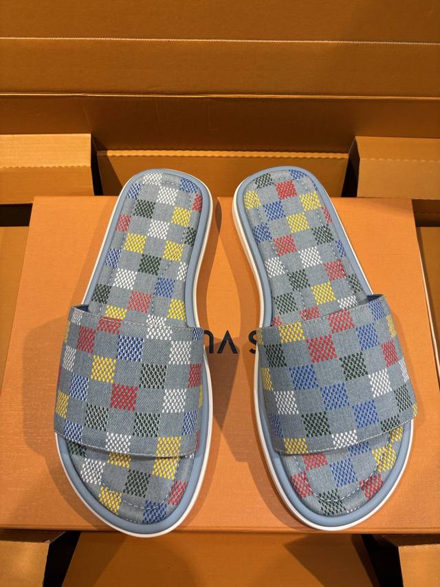 L's top-tier - Sizes: 39-44, 38, 45, and 46. These LV Waterfront sandals are rei
