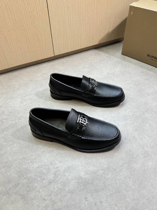Burberry - High-end, original, formal leather shoes - Upper: Palm-grained calfsk