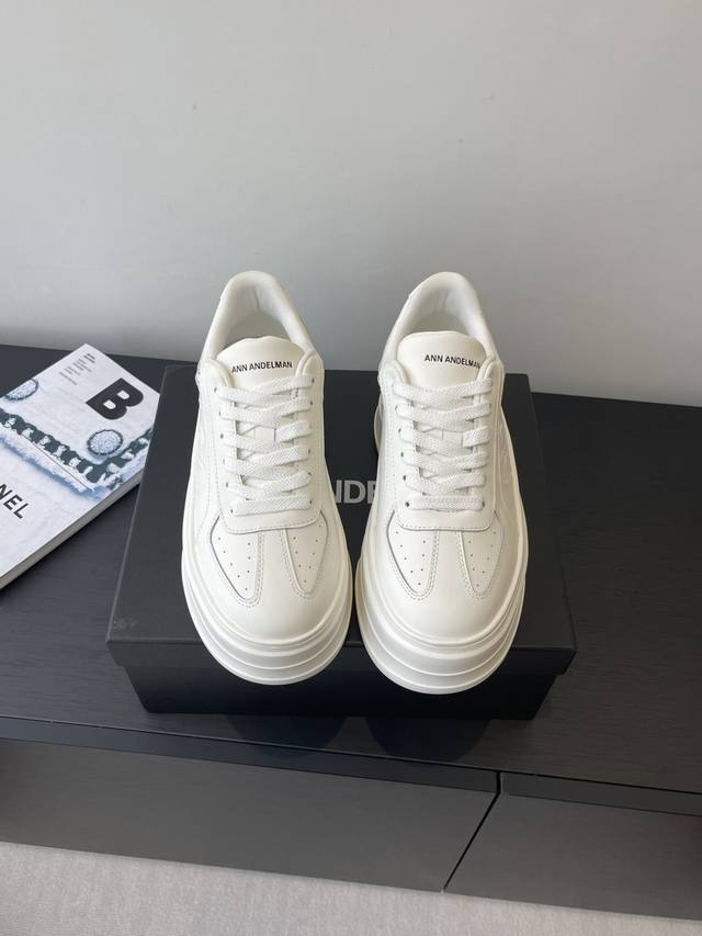 Ann Andelman 25Ss new casual thick-soled sneakers are incredibly attractive and