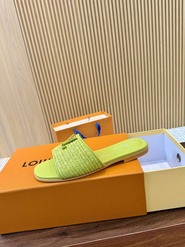 Rubber-soled, genuine leather outsole P30035-43 Louis Vuitton flat slippers 25Ss