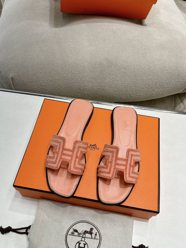 Orders default to genuine leather soles. For rubber soles, please note the follo