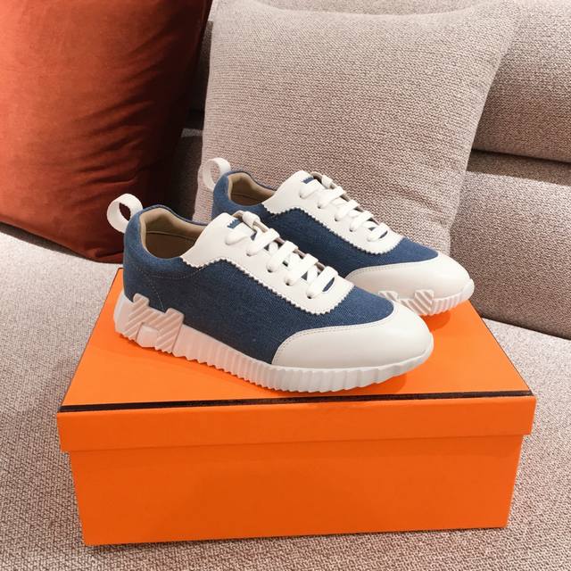 Men's 20 Couple's Style H 2025S Autumn/Winter White Shoes! Classic boot last wit