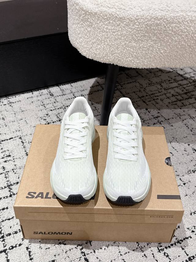 Couple's Salomon 25, the latest casual hiking and running shoe, features Salomon