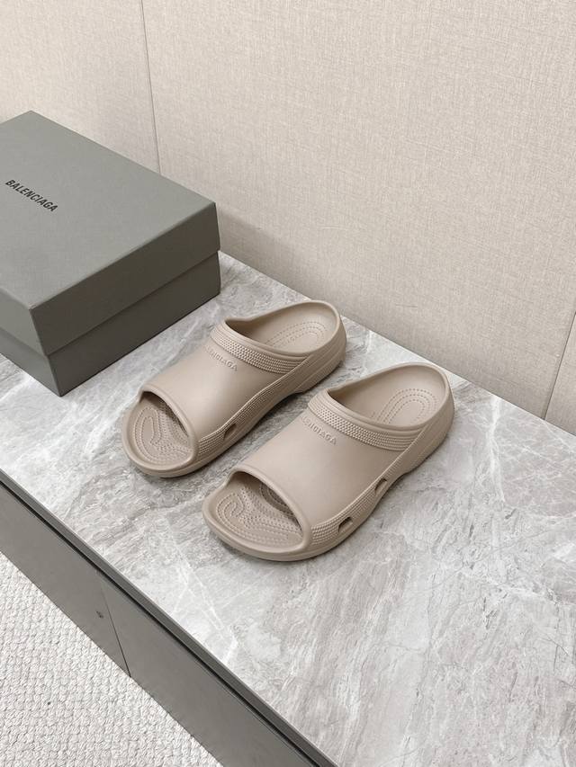 Balenciaga Paris Balenciaga spring and summer couple's slippers latest series la