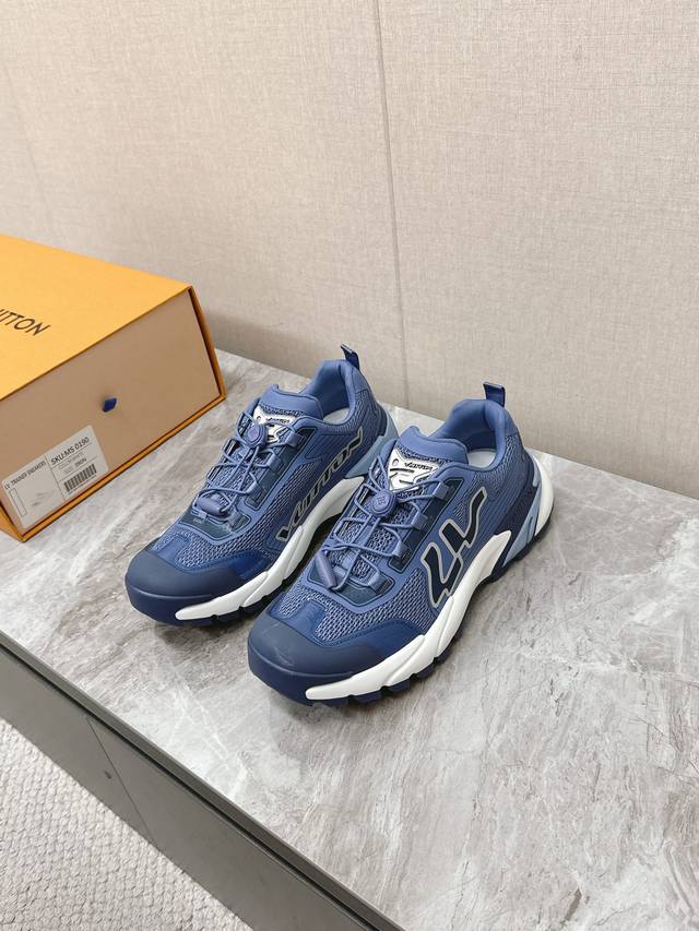 Louis Vuitton's latest sneakers and casual shoes are highly recommended by celeb
