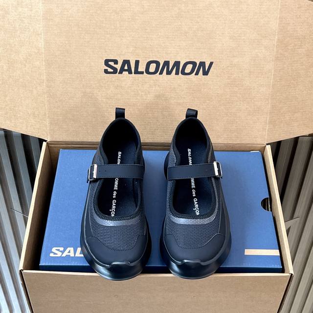 a shopping-level version with a flight case. This 2025 summer collaboration betw