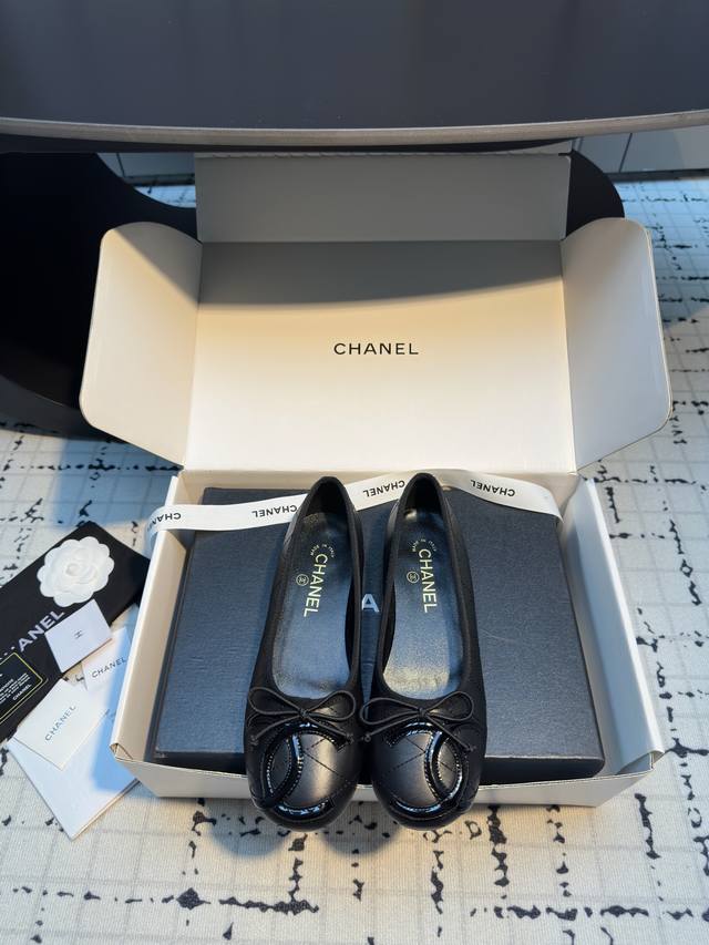 Chane* 25Ss Kang Peng vintage flat ballet flats. Chanel ballet flats are timeles