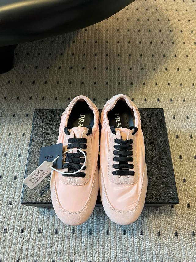 Purchasing-level Prad* Prada catwalk style lightweight thin-soled new Dexun shoe