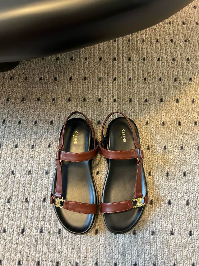 Celine classic spring latest hit Arc de Triomphe beach sandals for summer pairin