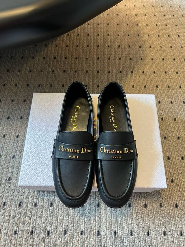 Dio* 25Ss Spring/Summer New Dior Round-Toe Flat Loafers. These My Dior slingback