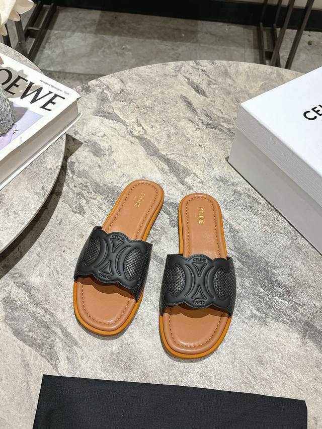 Celine's new spring/summer Arc de Triomphe retro Roman sandals and slippers are