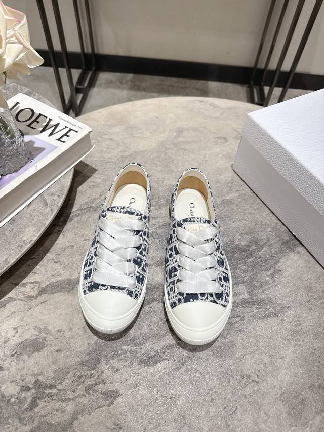 Dior 2025Ss new fashion sneakers, German training shoes, sneakers, hard to find