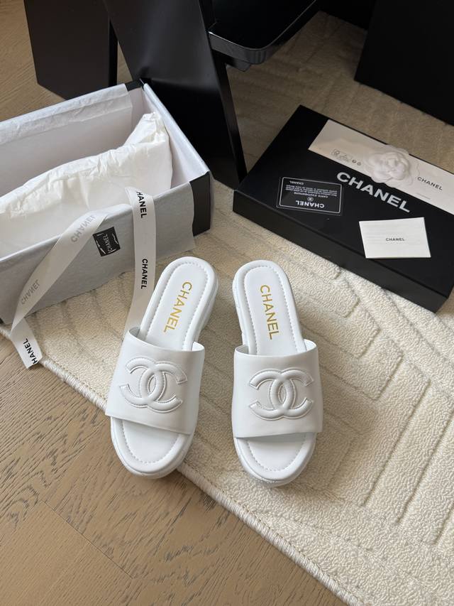 Chanel 25C new platform slippers, top-of-the-line, 6cm. Enhance your height and