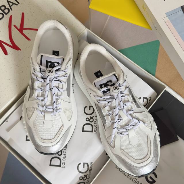 Premium Edition: Couple's Edition. Dolce & Gabbana's latest couple's casual snea