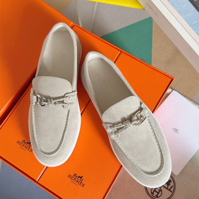 Top version: Women's and Men's 440 Hermes Lgnacio series couple's loafers casual