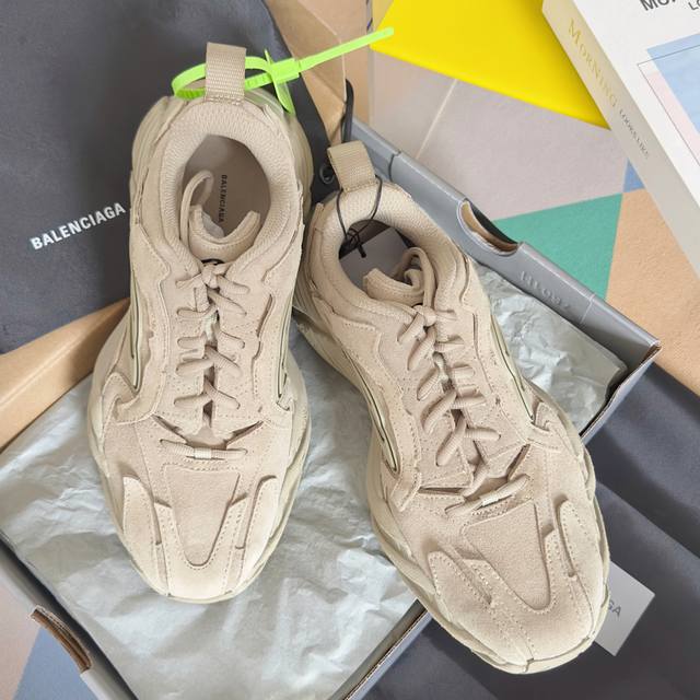 Premium Edition: Balenciaga Monday Collection Couple's Thick-Sole Daddy Shoes, C