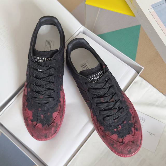 Top version: Couple's Maisonmargiela Mm6 Margiela couple's German training shoes