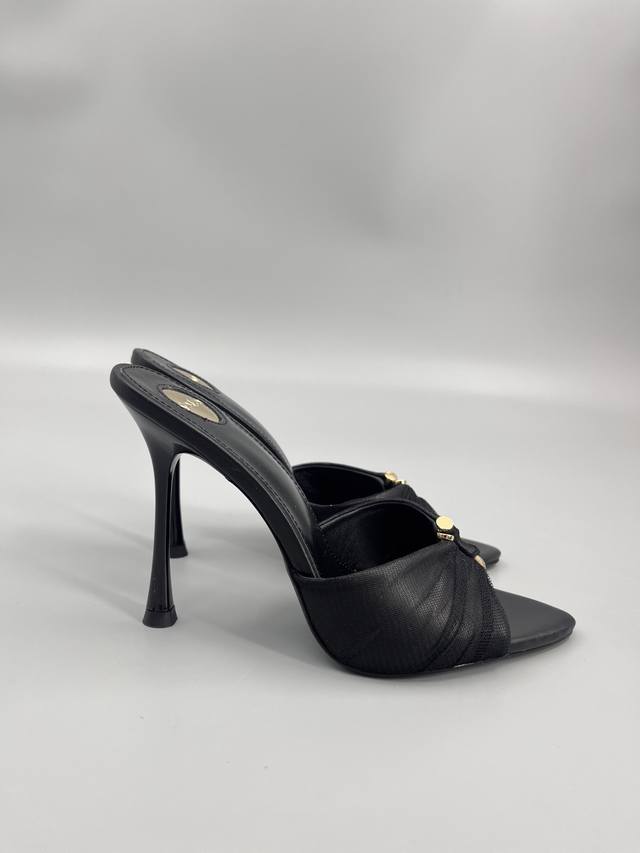 Saint Lauren*Ysl Saint Laurent 25Ss sexy high-heeled sandals are made for summer