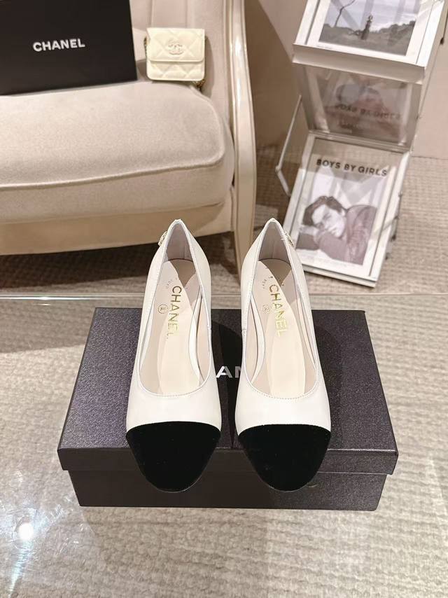 20252113-2 Mary Jane original mold pearl heel upper; imported sheepskin-silk lin