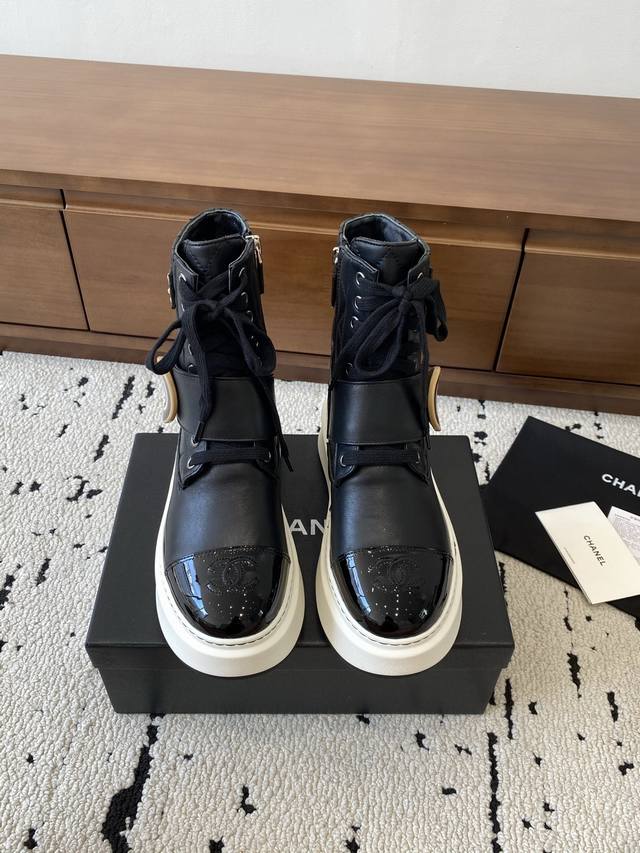 Chanel 2025S autumn and winter series thick-soled ankle boots, made of imported