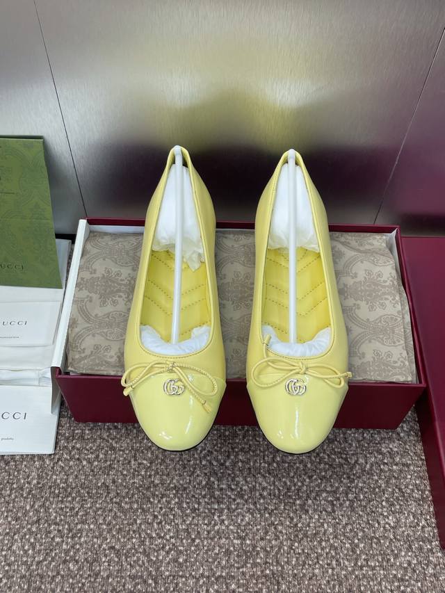 Factory P Price P Gucci 2025 Spring and Summer New Jelly Color Bowknot Ballerina
