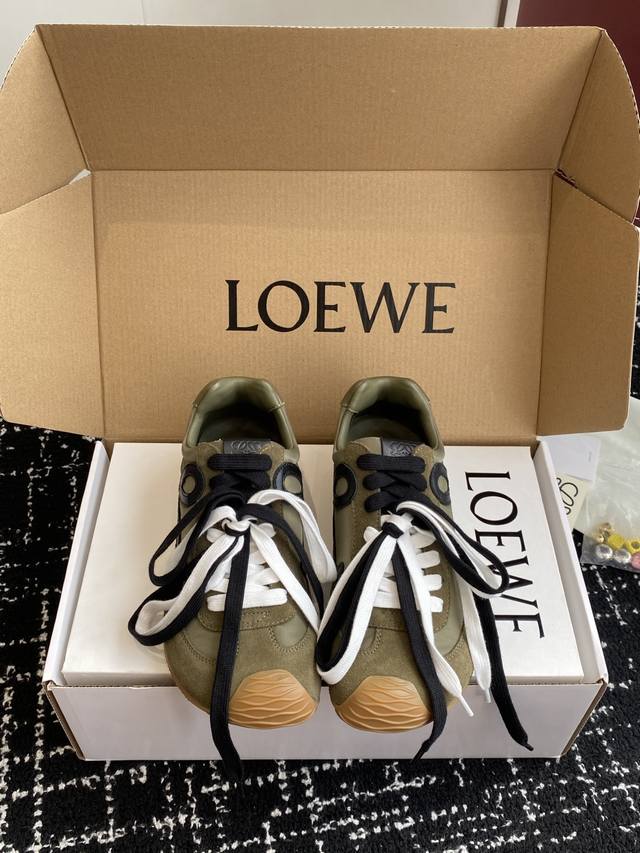 Shopping-grade buttons plus 10 official website synchronized box packaging Loewe