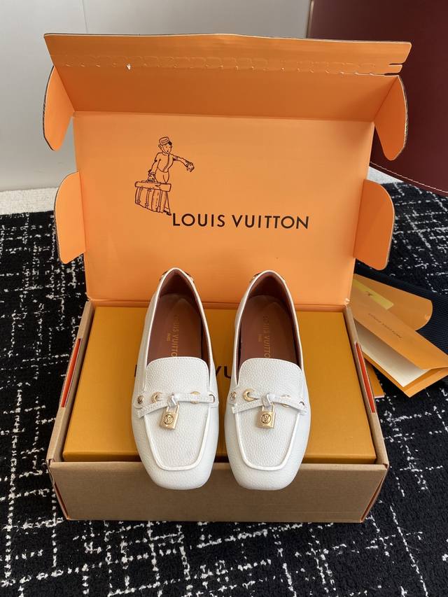a Louis Vuitton 25Ss flat loafer, crafted from premium cowhide. Its lightweight