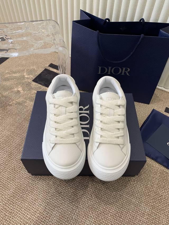 Dior B33 series couple's casual sneakers, premium edition, meticulously crafted