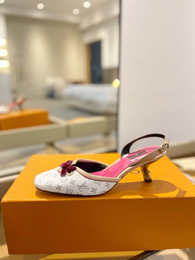 Price: Latest L-brand runway sandals, updated with official website collections,
