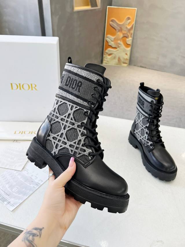 Ss highest version Dior autumn and winter boots retro work boots, imported calfs