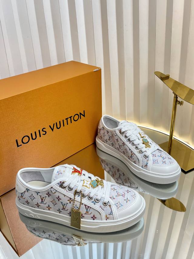Men's and Women's 420 Button Couple's Shoes, Lv Louis Vuitton's latest Cherry La