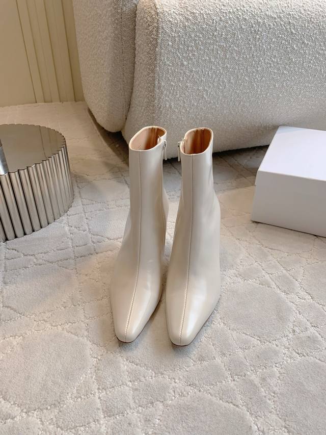 Factory Price P By Fa* Classic high-heeled ankle boots are super stylish and sty