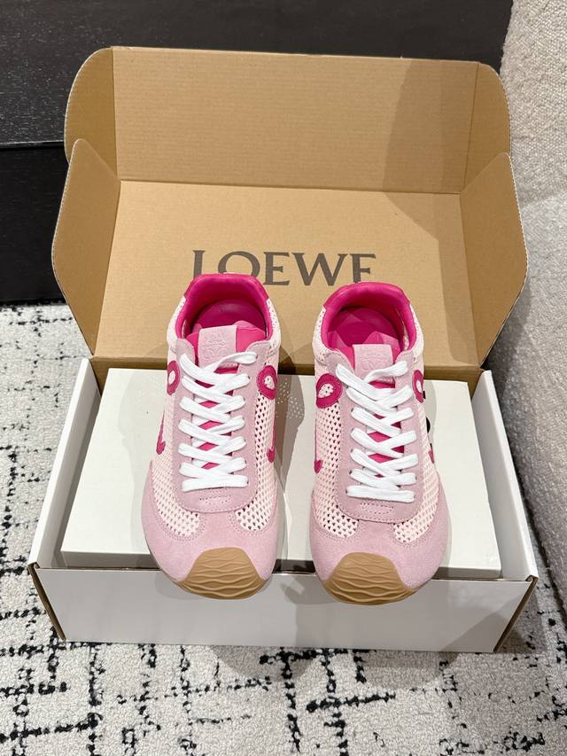 Dongguan-made, authentic Loewe 25 Runner 2.0 mesh ballet casual sneakers. I was