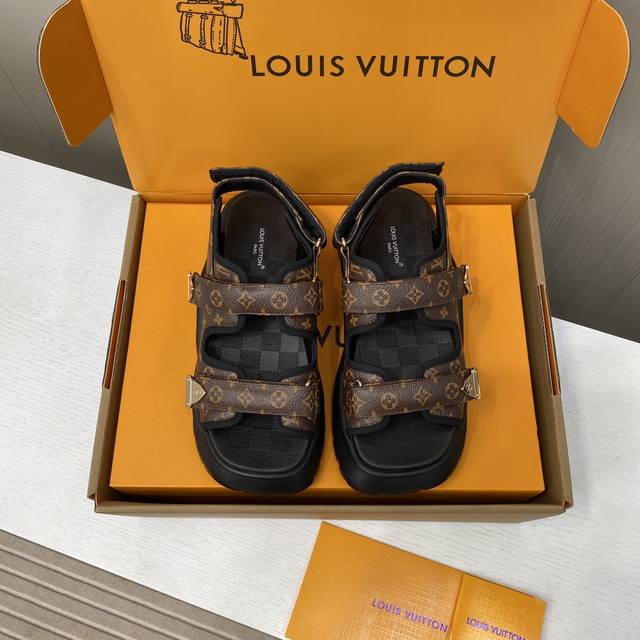 Factory Price: P Louis Vuitton Spring/Summer Jelly Sandals. These Maya Flatform