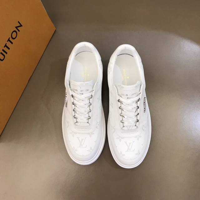 Ouis *Uitto* new men's sports casual shoes, featuring a calfskin upper with prin