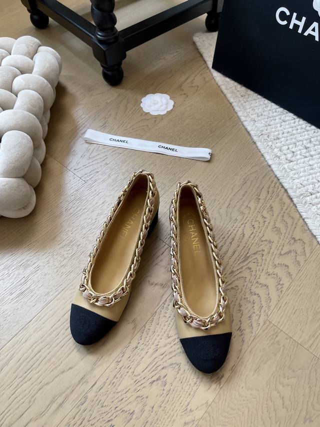 Chanel 25A new Mary Jane chain! Premium version! Pre-sale: Sheepskin denim upper
