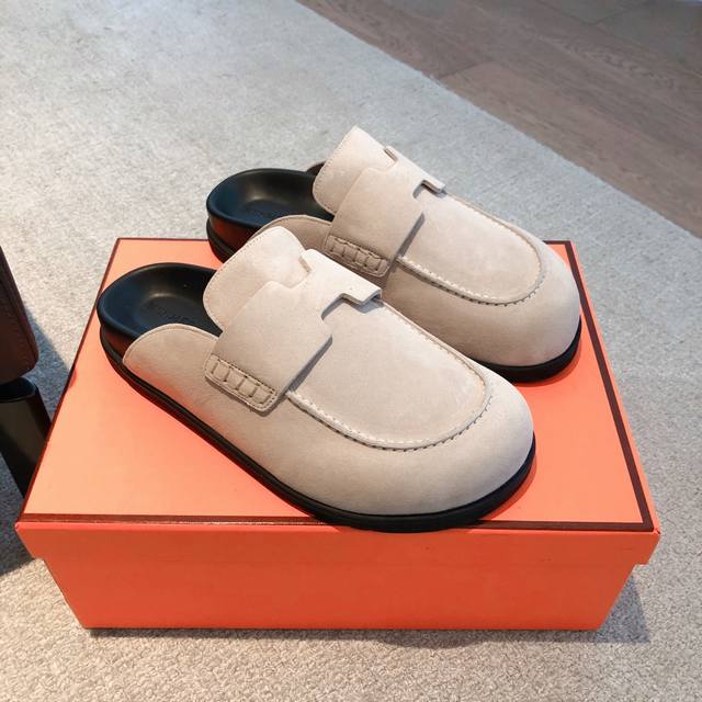 Herme S Ss25New H 2025 Birkenstock slippers. The new Birkenstocks have a cute, s