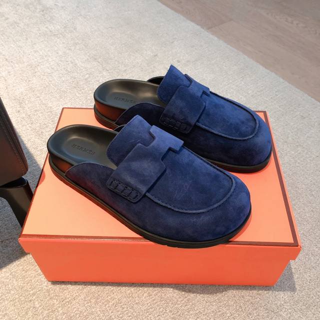 Herme S Ss25 New H Birkenstock slippers. The new Birkenstocks have a cute, adora