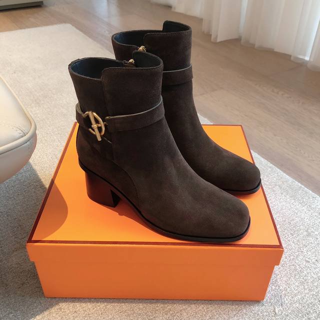 Shopping-level H brand 2025 autumn and winter new short boots! Classic boot last