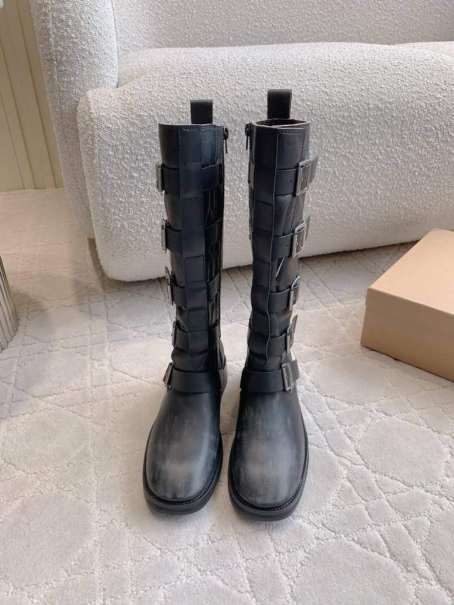factory release: Miista's new fall/winter knight boots, the same style worn by O