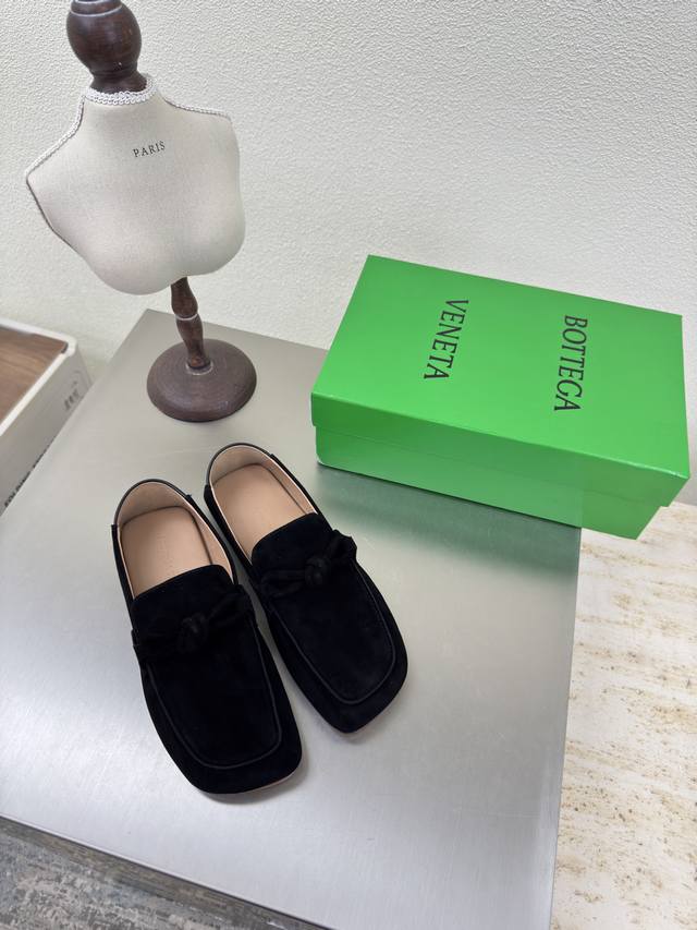 Bv Daddy loafers for men and women. Super comfortable, double-layered, Bottega V
