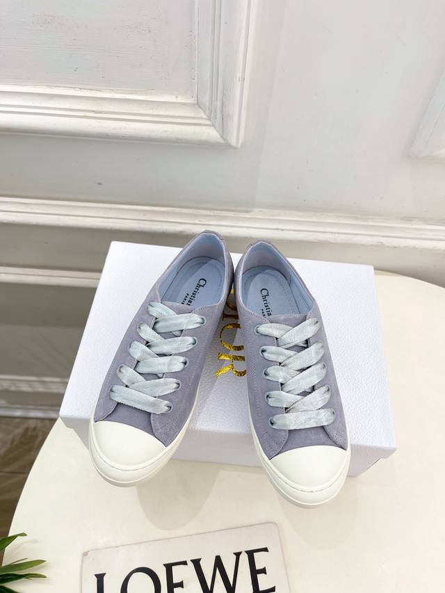 Dior 25 Spring/Summer new arrivals, top-tier editions. New Dior Lucky sneakers w